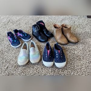 Girls toddler 9 shoe lot